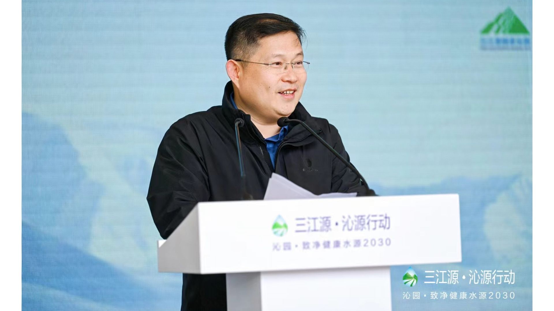 中华环境保护基金会副秘书长王振刚讲话